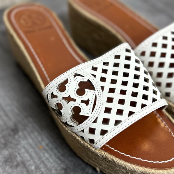 Tory Burch White Leather Thatched 65mm Platform Wedge Sandals - Picture 6 of 17